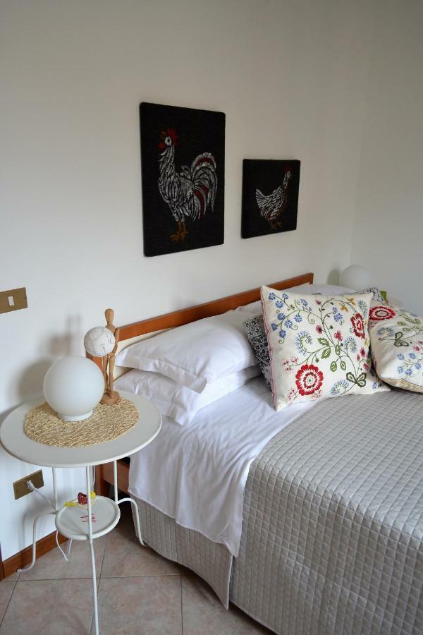 Torri Centro Apartment Тори дел Бенако Екстериор снимка