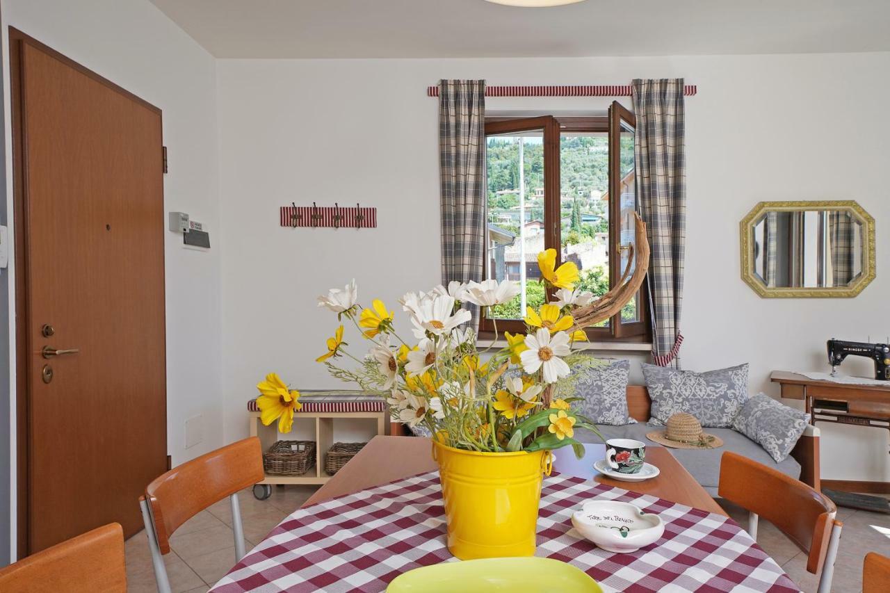 Torri Centro Apartment Тори дел Бенако Екстериор снимка