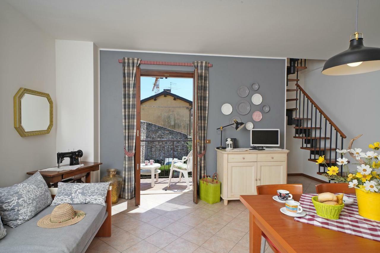 Torri Centro Apartment Тори дел Бенако Екстериор снимка